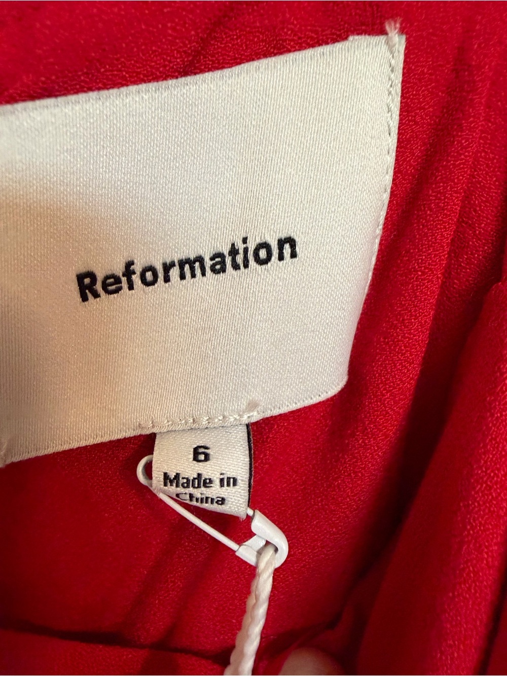 NWT Reformation Bryson Dress in Cherry Red, Size 6 - Picture 13 of 15